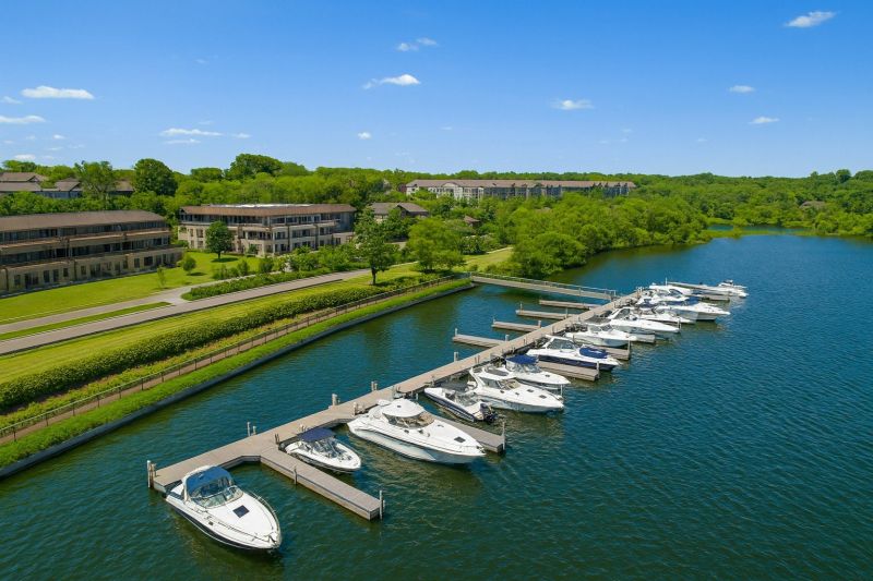 Wayzata, MN